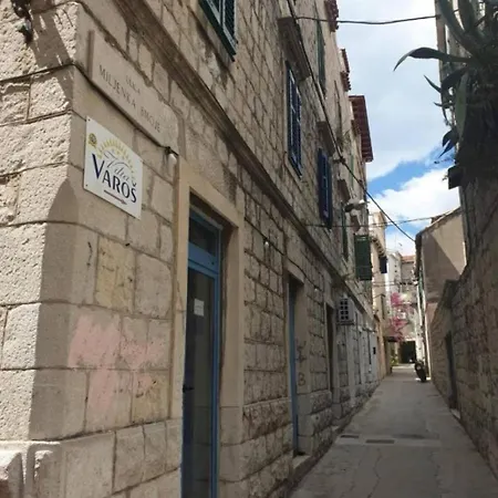 Iva شقة سبليت